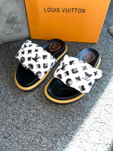 Load image into Gallery viewer, Diamond Elastic Pillow Sliders