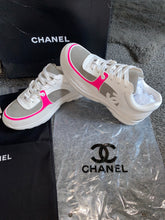 Load image into Gallery viewer, White, Pink & Grey C Runners