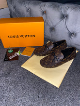 Load image into Gallery viewer, Loafers