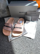 Load image into Gallery viewer, Rubber Sliders