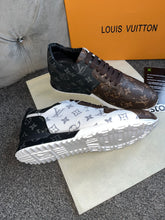Load image into Gallery viewer, Mens Brown Trainers
