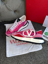 Load image into Gallery viewer, Pink Valentine Trainers