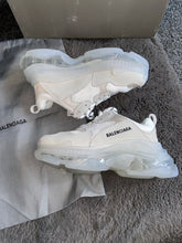 Load image into Gallery viewer, Triple Trainers - White