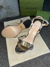 Load image into Gallery viewer, Gold G Heels