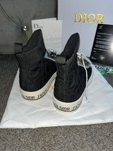 Load image into Gallery viewer, Black Hightops