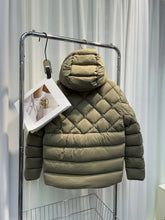 Load image into Gallery viewer, Quilted Winter Coat