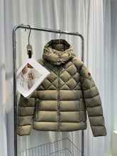 Load image into Gallery viewer, Quilted Winter Coat