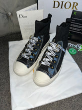 Load image into Gallery viewer, Black Hightops