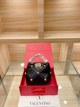 Load image into Gallery viewer, Valentine Small Leather Bag