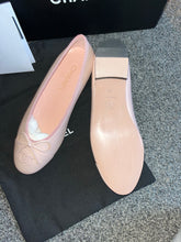 Load image into Gallery viewer, Pink C Flat Shoes