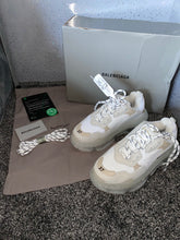 Load image into Gallery viewer, Triple Trainers - Light Tan