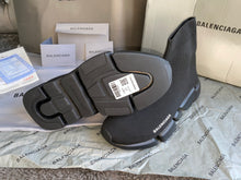 Load image into Gallery viewer, All Black Sock Trainers