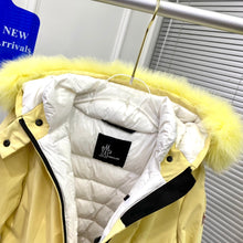 Load image into Gallery viewer, Real Fox Fur Winter Coat