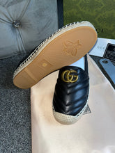 Load image into Gallery viewer, Black G Pumps