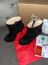 Load image into Gallery viewer, Black Heels