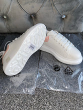 Load image into Gallery viewer, White & Pink Leather Queens