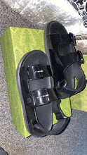 Load image into Gallery viewer, Black G Strapped Sandals