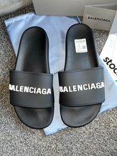 Load image into Gallery viewer, Rubber Sliders