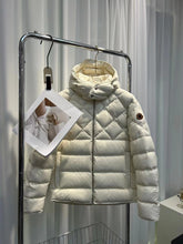 Load image into Gallery viewer, Quilted Winter Coat