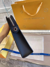 Load image into Gallery viewer, Brown Leather Clutch Bag