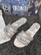 Load image into Gallery viewer, Light Grey Paris Sandals