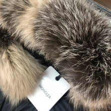 Load image into Gallery viewer, Long Fur Hooded Coat
