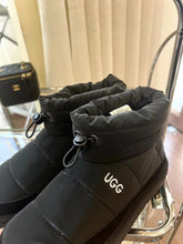 Load image into Gallery viewer, Snow Boots
