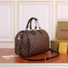 Load image into Gallery viewer, Brown Louie Bag 25
