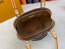 Load image into Gallery viewer, Louie Oval Bag
