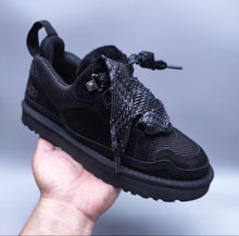 Load image into Gallery viewer, Ugg Short Trainer
