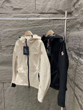 Load image into Gallery viewer, Mon New Style Jacket

