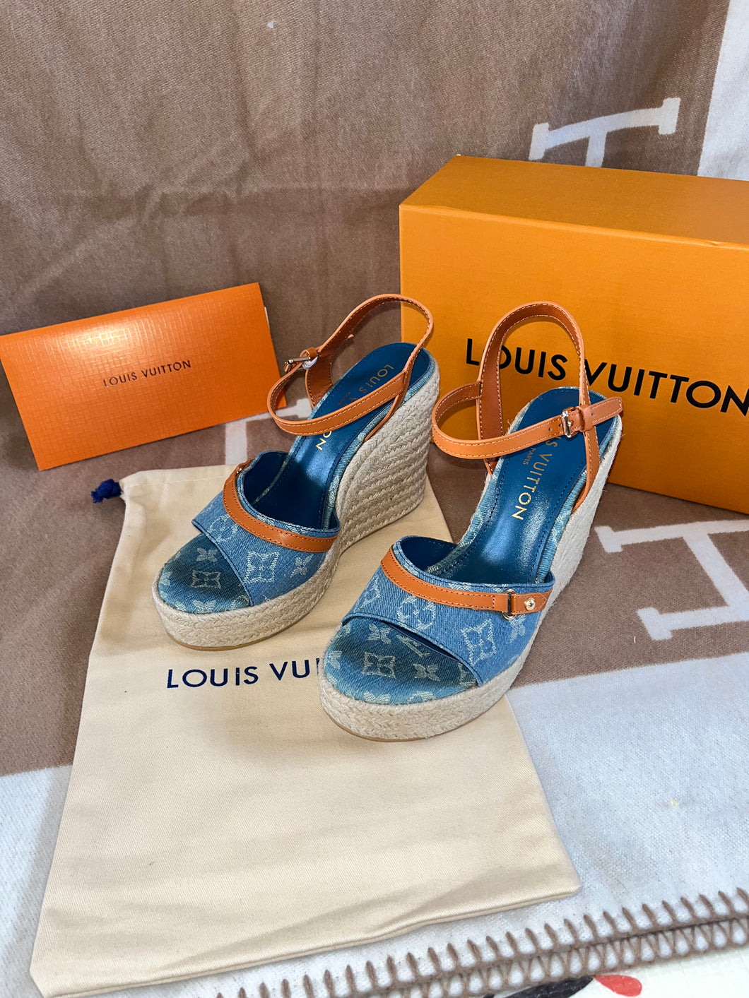 Jean Wedges