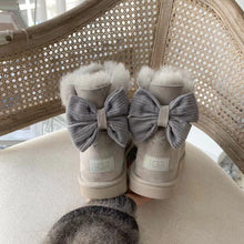 Load image into Gallery viewer, Bow Boots
