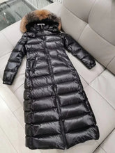 Load image into Gallery viewer, Long MM Winter Coat
