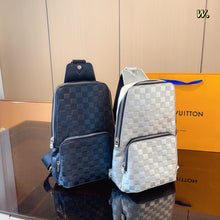 Load image into Gallery viewer, Leather Manbag
