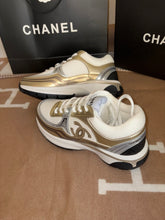 Load image into Gallery viewer, Gold C Runner Trainers
