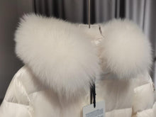 Load image into Gallery viewer, Womens Winter Coat
