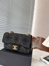 Load image into Gallery viewer, Diamond CC Bag
