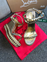 Load image into Gallery viewer, Gold Wedge Heels
