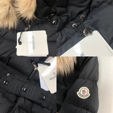 Load image into Gallery viewer, Long Fur Hooded Coat
