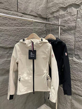 Load image into Gallery viewer, Mon New Style Jacket
