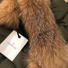 Load image into Gallery viewer, Long Fur Hooded Coat
