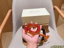 Load image into Gallery viewer, Alma BB Handbag
