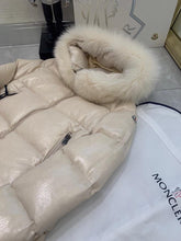 Load image into Gallery viewer, Fox Fur Coat
