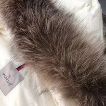 Load image into Gallery viewer, Long Winter Fur Hooded Coat
