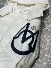 Load image into Gallery viewer, Padded Winter Coat
