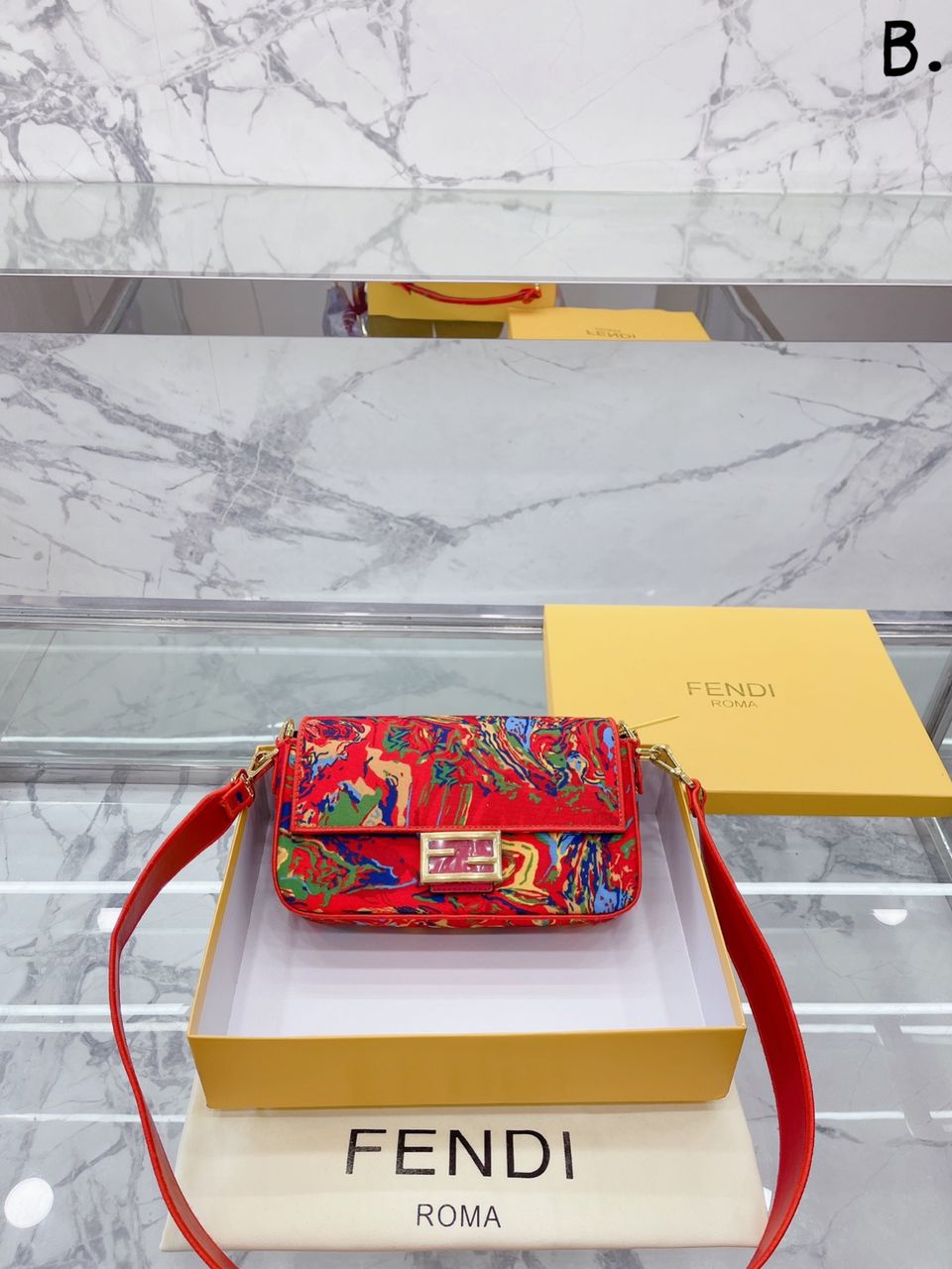 FIFI Shoulder Bag