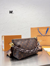 Load image into Gallery viewer, Chain Shoulder Brown Bag
