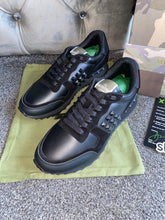 Load image into Gallery viewer, Black Valentos Trainers
