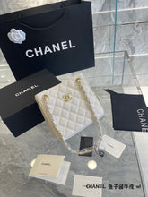 Load image into Gallery viewer, Square Leather C Bag
